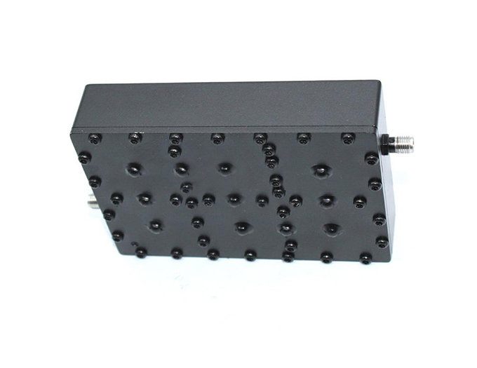 3845~3905MHz</p>대역 통과 필터