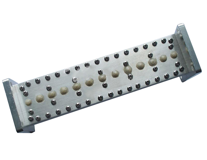 9.875~10.125GHz</p>Filtro passa banda