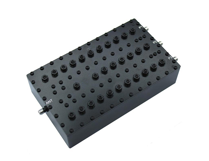 824-849MHz/1648-1698MHz/2472-2547MHz</p>Triplexer(A)
