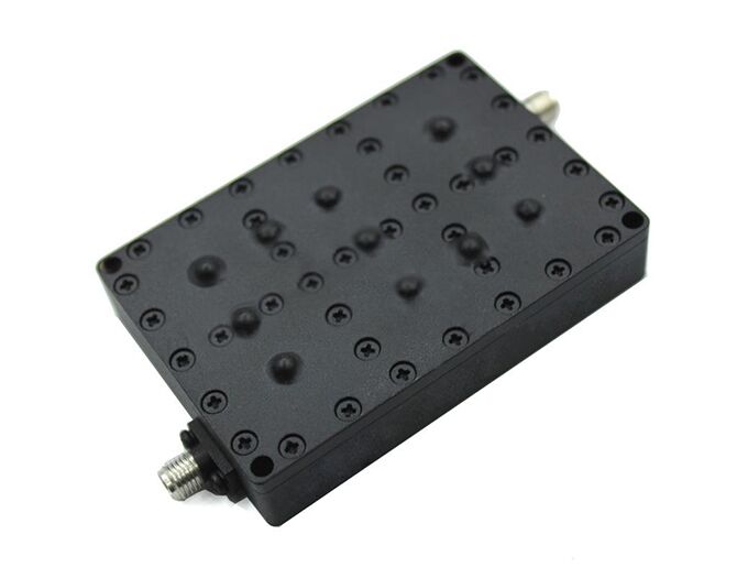5701.5~5702.5MHz</p>대역 통과 필터